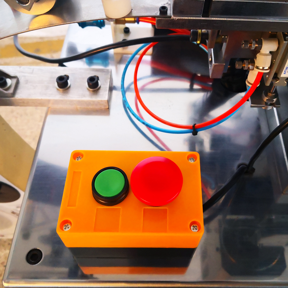 PM-092-M Ultrasonic open end cutting machine with robot arm