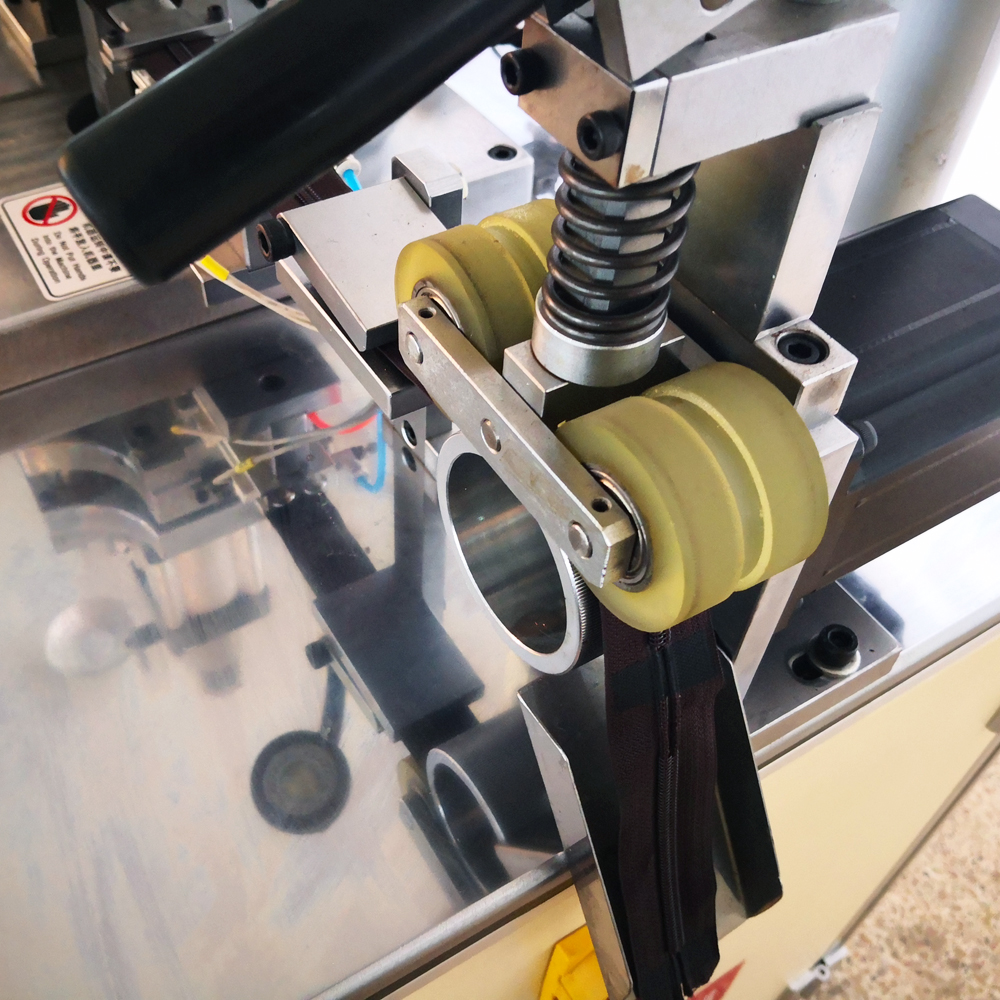 PM-301-N Auto tape sealing machine