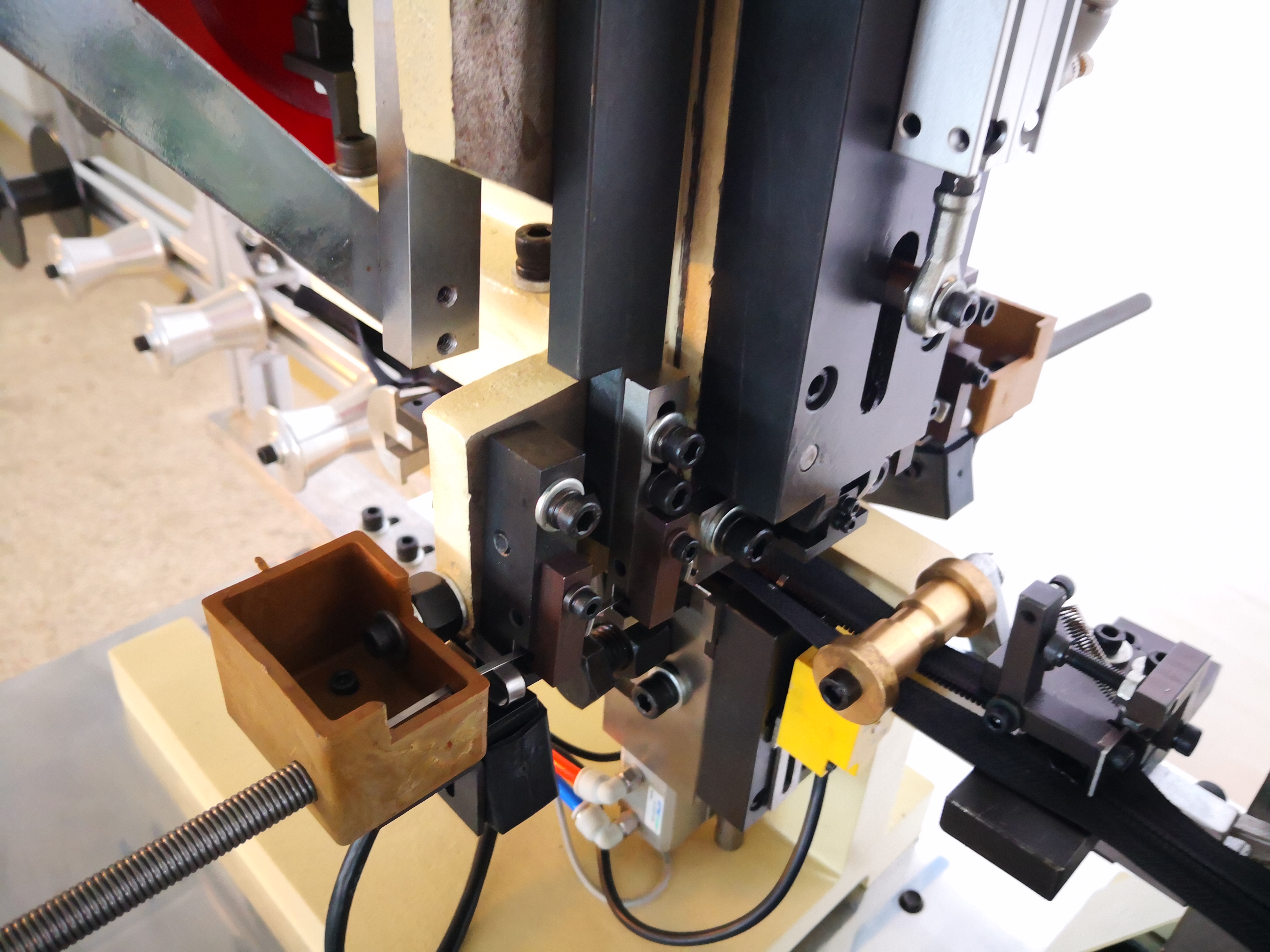 PM-361-N Auto top stop machine(wire)