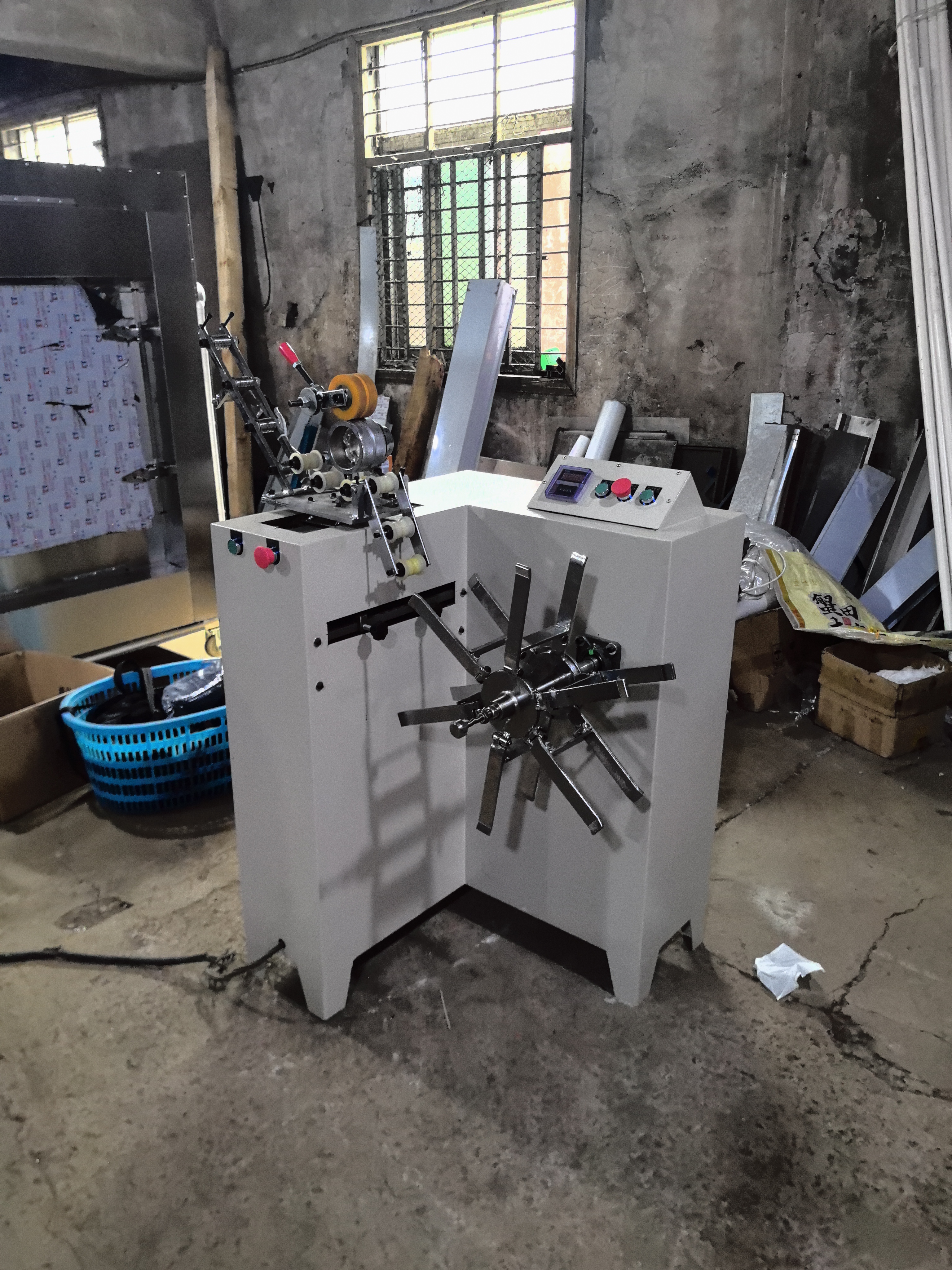 PM-131 Long chain zipper rolling and winding machine
